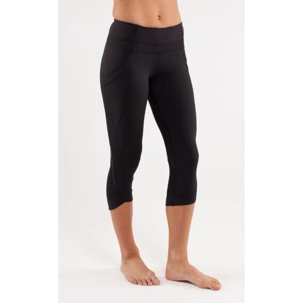 Lululemon 6 Run Chase Me Crop Black Leggings W6718S